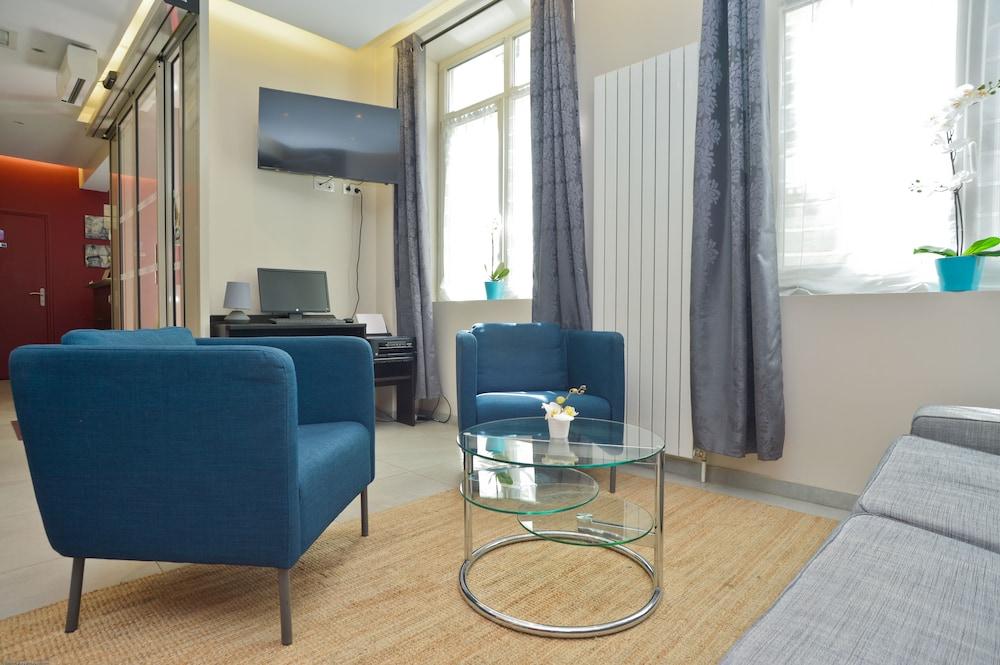 Hotel Du Quai De Seine Париж Экстерьер фото